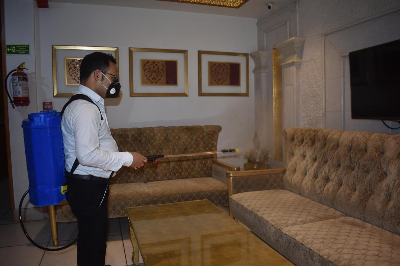 Hotel Swaran Palace Дели Экстерьер фото