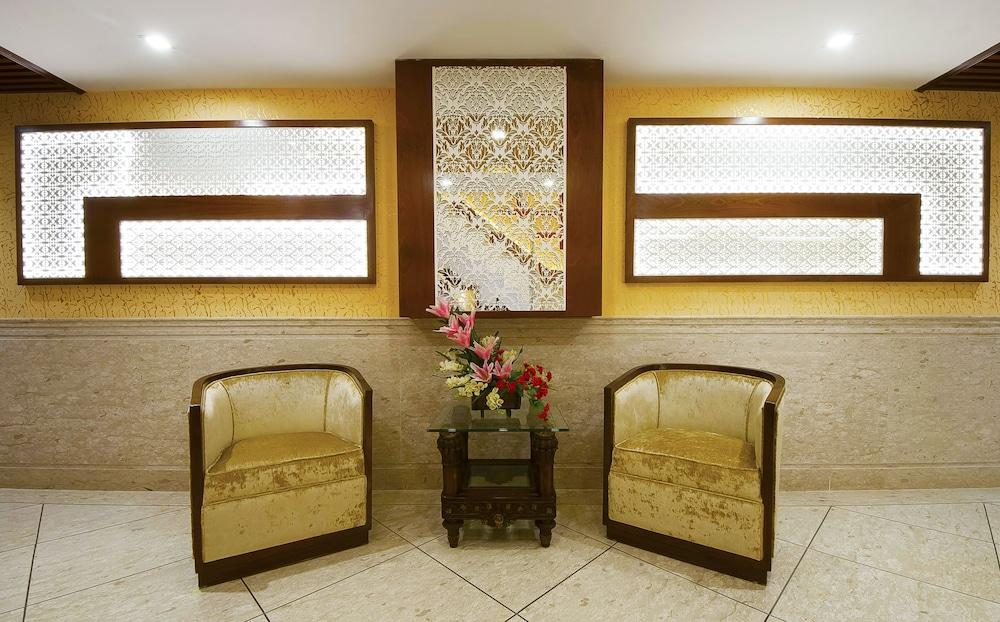 Hotel Swaran Palace Дели Экстерьер фото