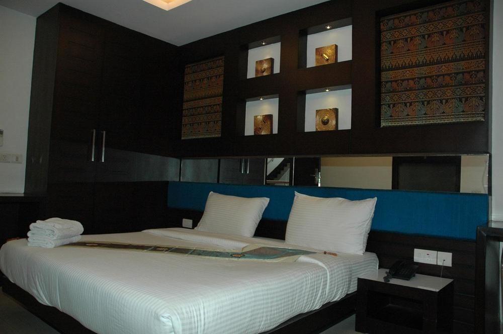 Hotel Swaran Palace Дели Экстерьер фото