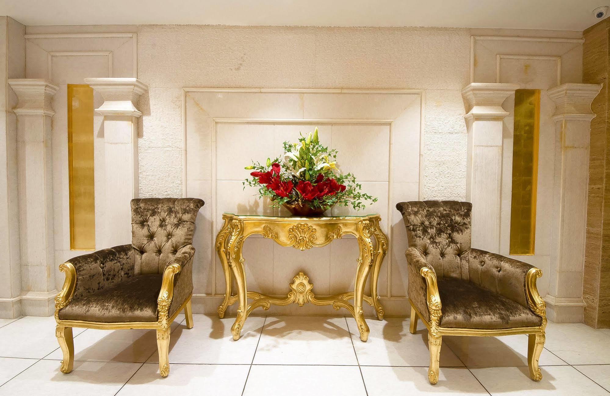 Hotel Swaran Palace Дели Экстерьер фото